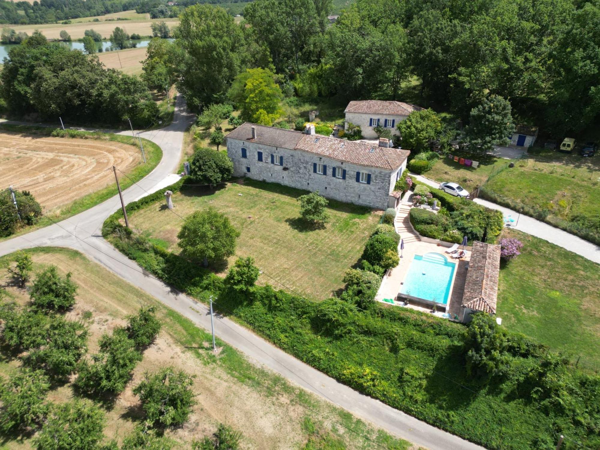 Bergerie Le Vieux Manoir Apartment Valeilles Bagian luar foto