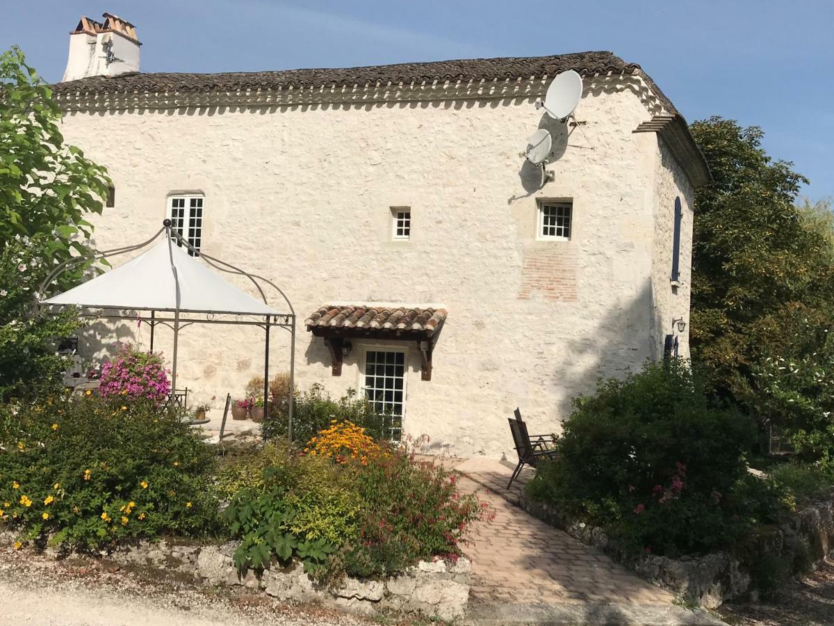 Bergerie Le Vieux Manoir Apartment Valeilles Bagian luar foto